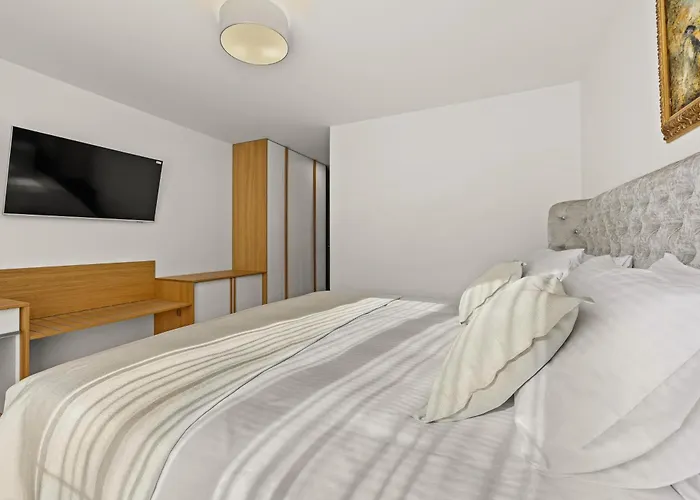 Villa Luxury Con Brio Pomer