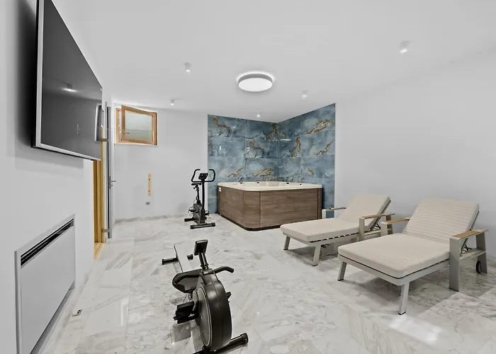 Villa Luxury Con Brio Pomer