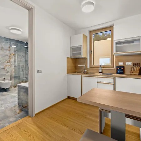 Villa Luxury Con Brio Pomer