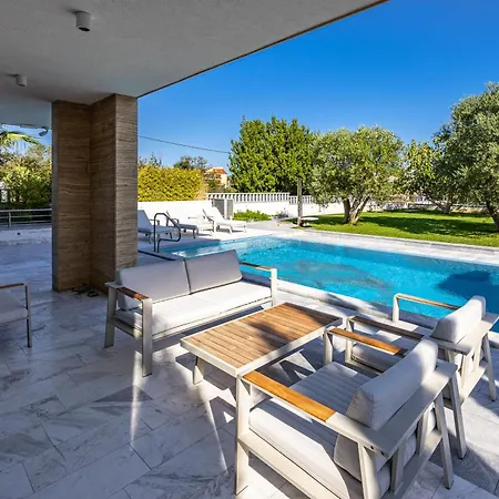 Villa Luxury Con Brio *