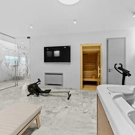 Villa Luxury Con Brio Pomer